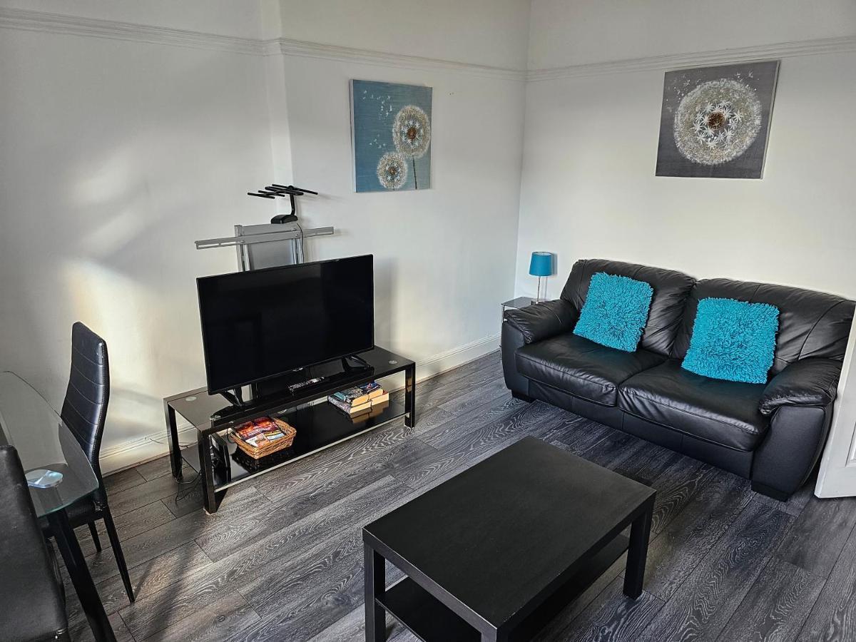 הלנסבורג Snug - Meadhan Apartment מראה חיצוני תמונה